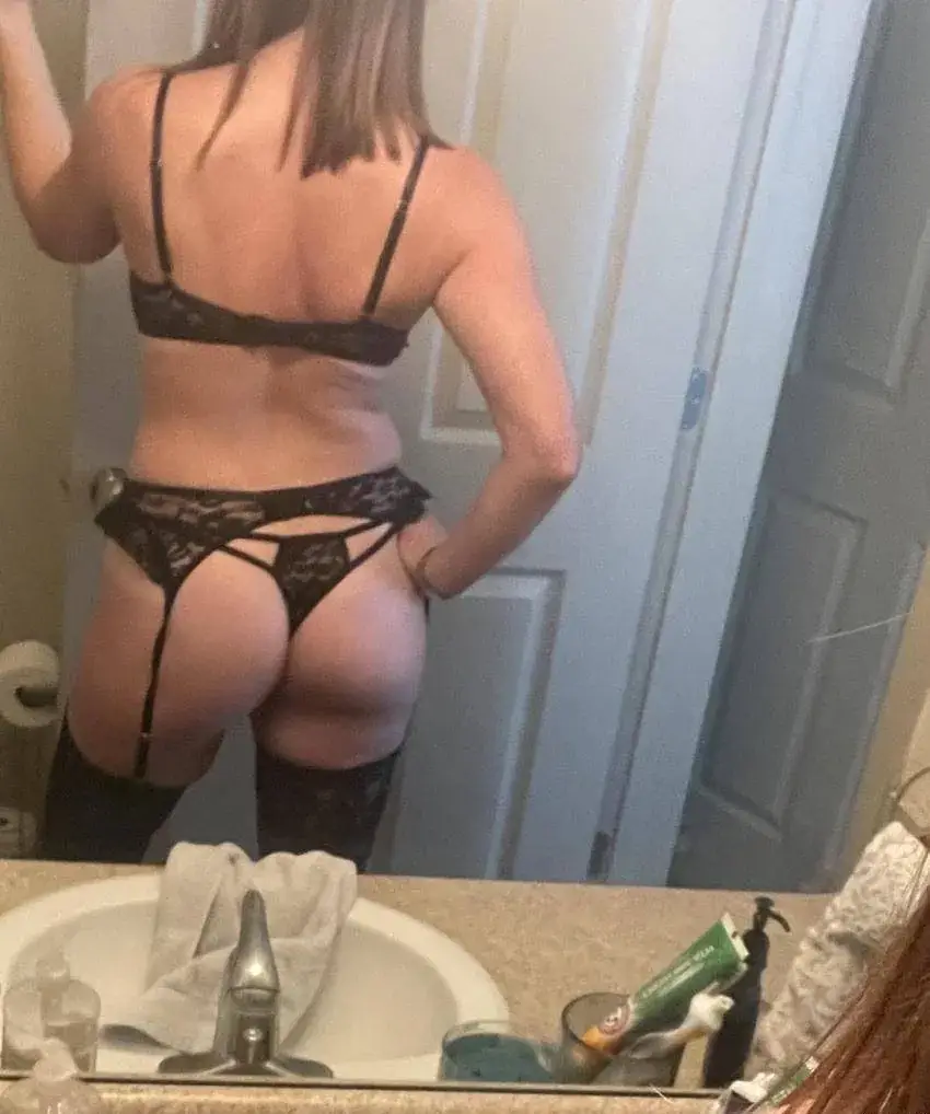 DaneyshaNights