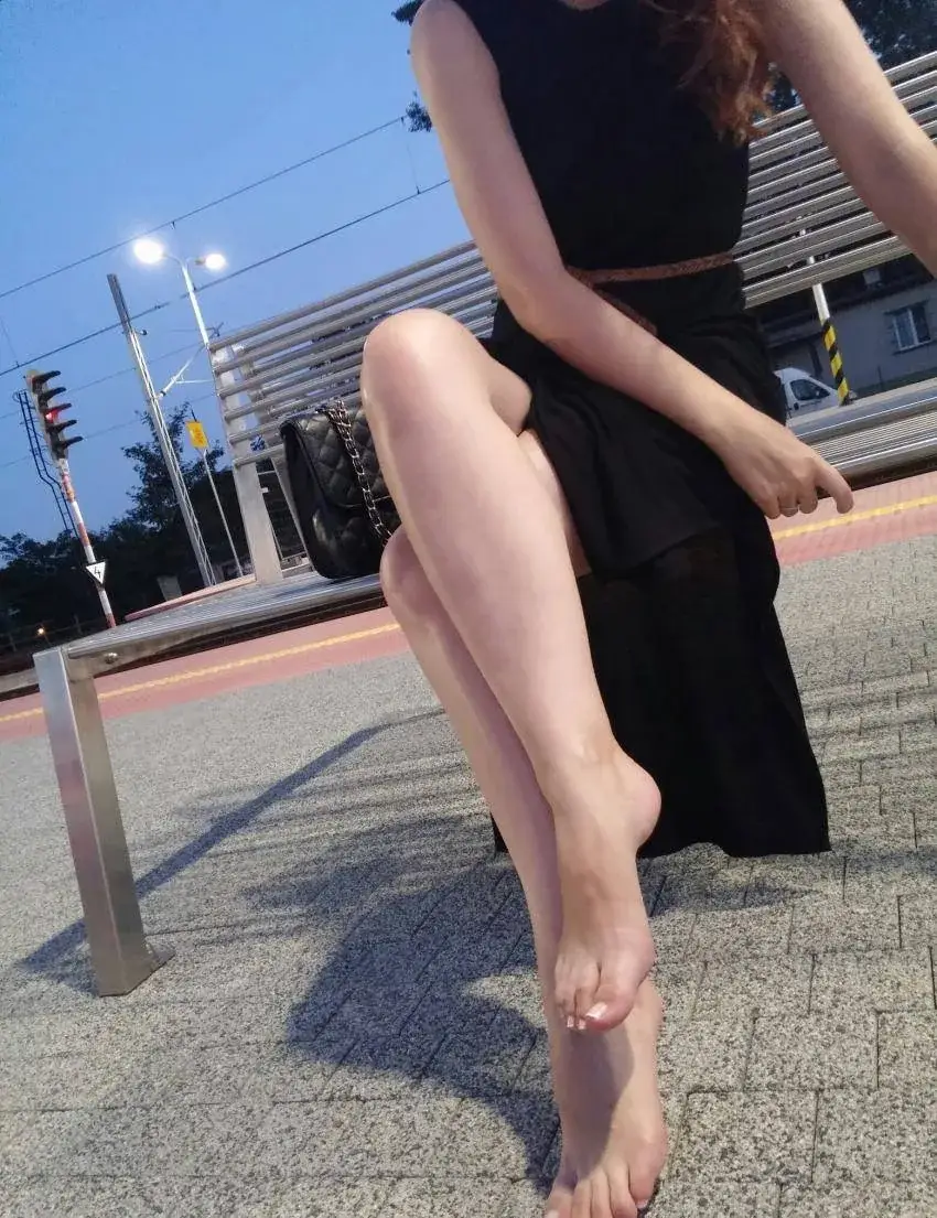 OneQueenOnly Ankeny OneQueenOnly